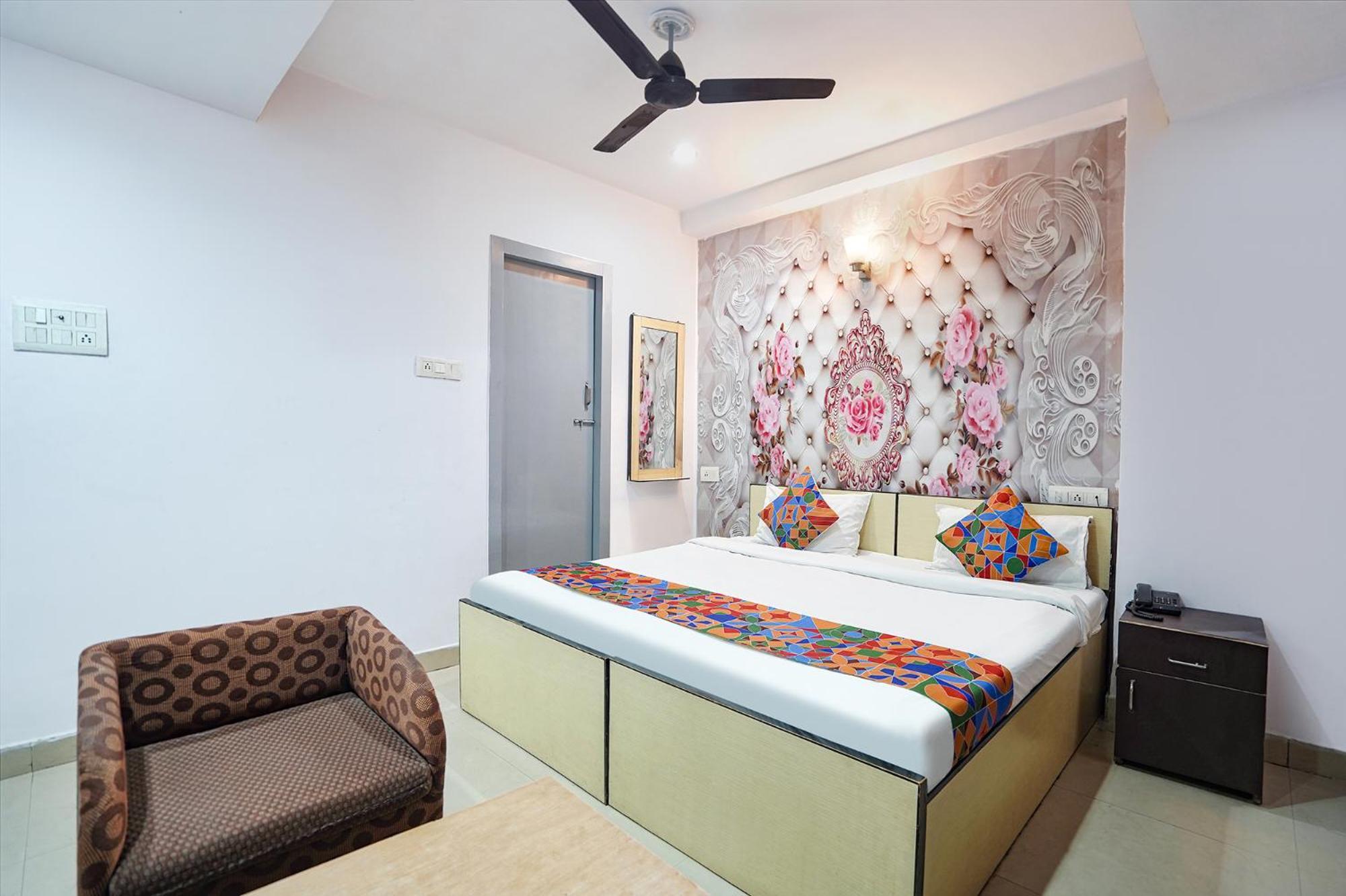 Fabexpress R Inn - Nr Prayagraj Railway Station Muthiganj Ngoại thất bức ảnh